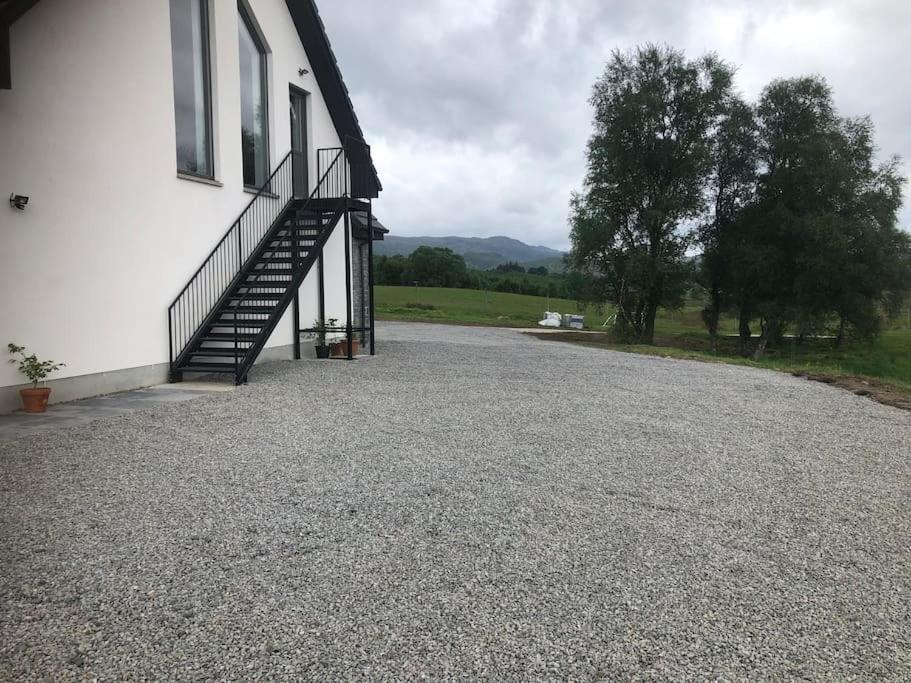 Rest At Last - Highland Apartment With Private Hot Tub Whitebridge  Esterno foto