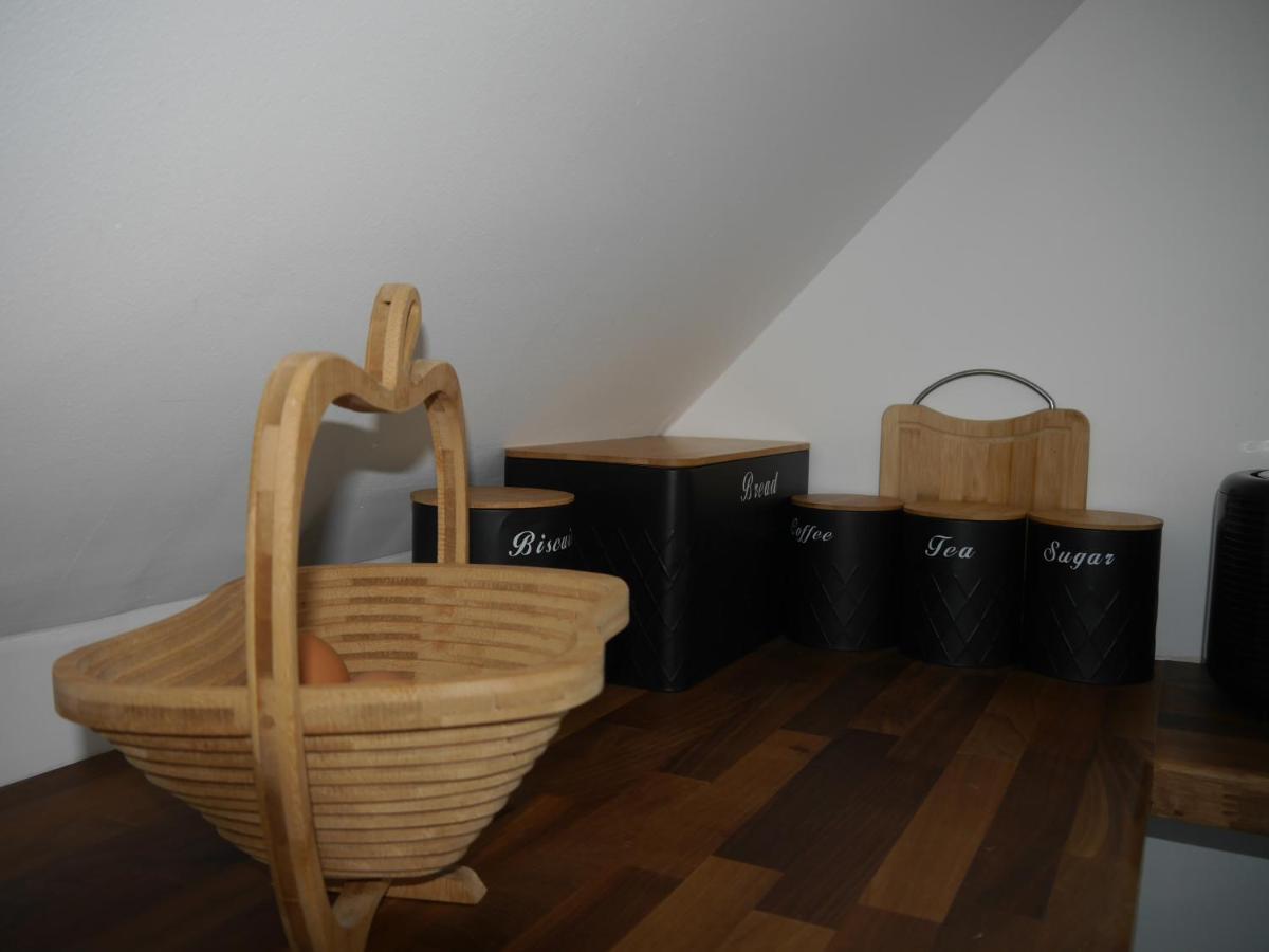 Rest At Last - Highland Apartment With Private Hot Tub Whitebridge  Esterno foto